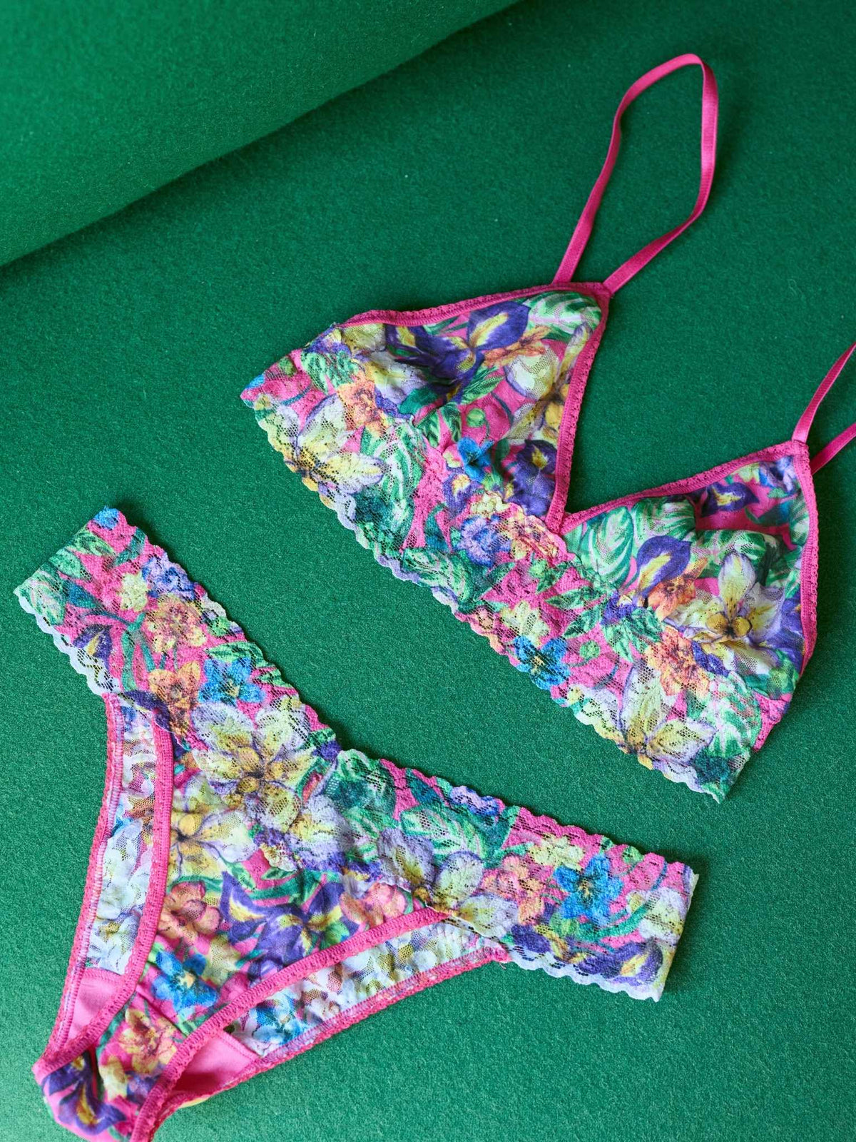 Hanky Panky Printed Signature Lace® Padded Triangle Bralette Radiant Pink