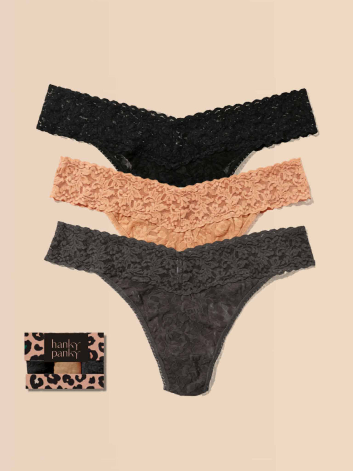 Hanky Panky 3 Pack Signature Lace® Original Rise Thongs In Printed Box Black/Sun Tan/Granite Leopard Box