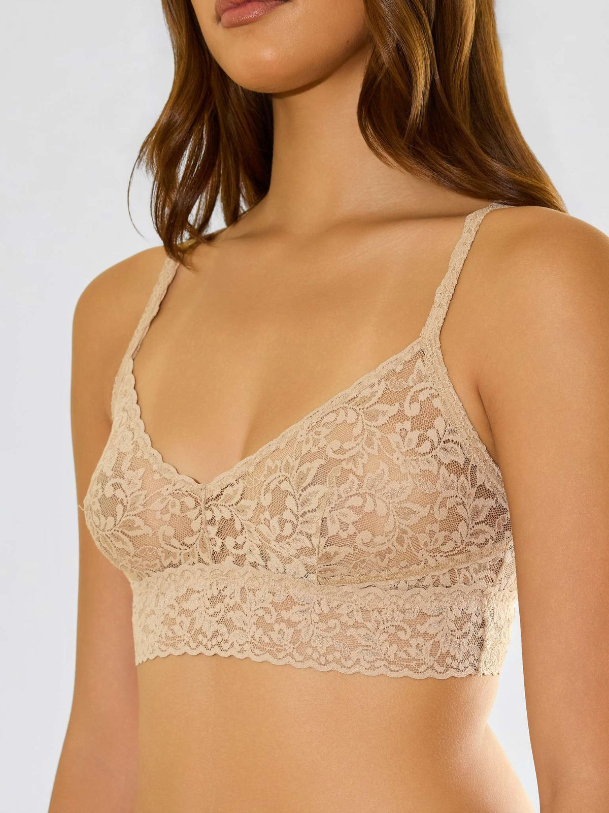 Hanky Panky V-Neck Retro Lace Bralette Chai
